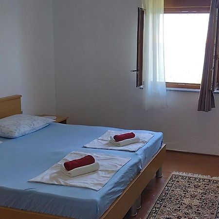 Apartmani Ana Karlobag Dış mekan fotoğraf